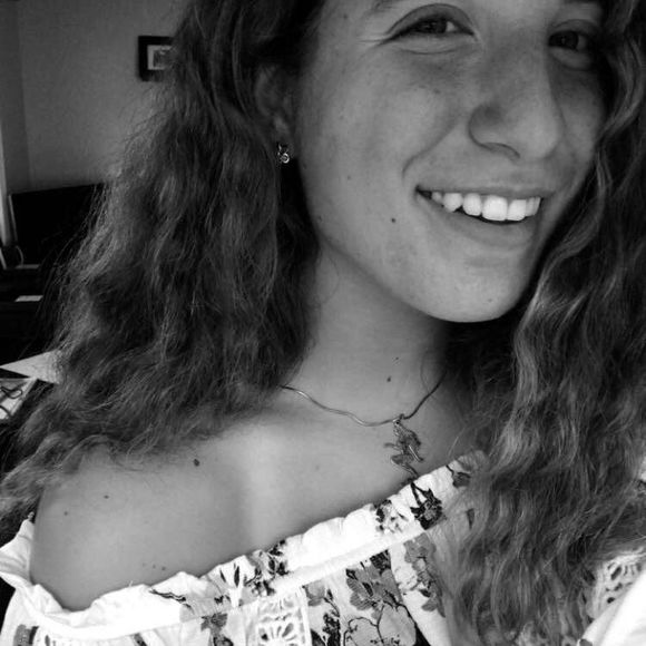 Meet your Posher, Rachel - Picture 1 of 1